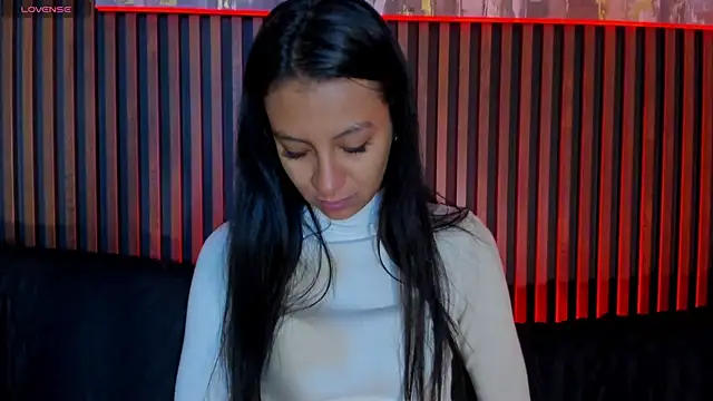 Snapshot of Tamaraakins chatting on 11/12/25, 12:16 Tamaraakins online show from 11/12/25, 12:16