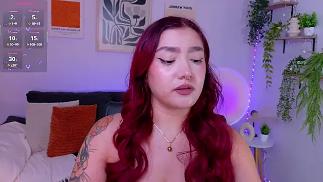 ViolettCastel online show from 06/07/26, 06:11