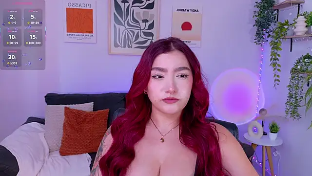 ViolettCastel online show from 06/09/26, 07:03