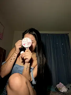 Kimmymadison- online show from 12/21/25, 09:22