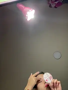 Kimmymadison- online show from 01/05/26, 10:46