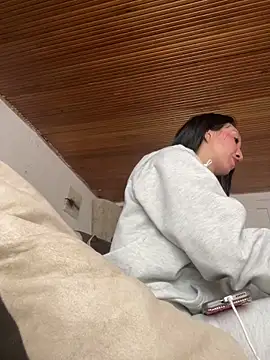 peiton steele7 online show from 03/04/25, 08:16