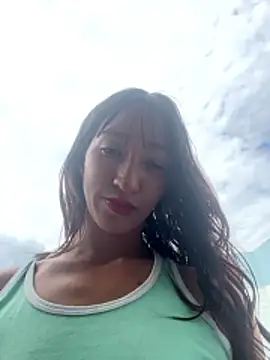 Snapshot of peiton_steele7 chatting on 01/13/26, 06:46 peiton steele7 online show from 01/13/26, 06:46