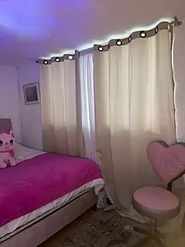 Snapshot of peiton_steele7 chatting on 02/17/26, 06:47 peiton steele7 online show from 02/17/26, 06:47