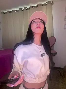 Snapshot of peiton_steele7 chatting on 03/01/26, 07:49 peiton steele7 online show from 03/01/26, 07:49