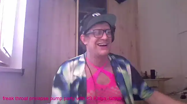 Bigthroaterboy online show from 01/24/25, 01:57