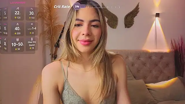 Snapshot of Nathaly-sky chatting on 05/19/26, 10:32 Nathaly-sky online show from 05/19/26, 10:32