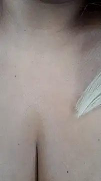 ShantalDior online show from 02/13/25, 08:38