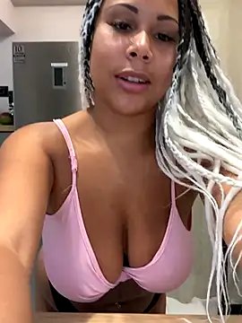 HaileyDiana online show from 10/08/25, 04:48