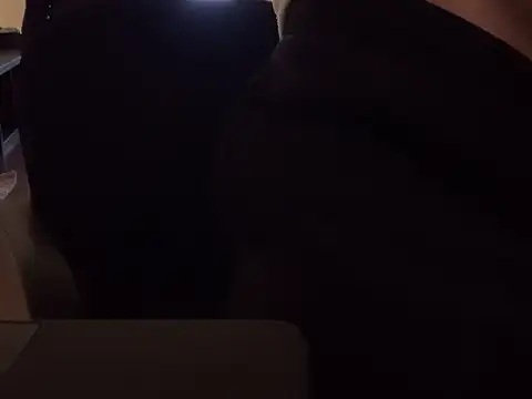 Snapshot of KendrickJiz chatting on 01/16/26, 10:25 KendrickJiz online show from 01/16/26, 10:25