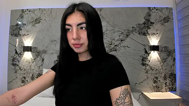 ANTONELLA  ROUSE  online show from 03/12/25, 05:02