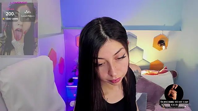 Melissa Koster online show from 02/06/25, 10:43