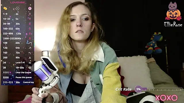 EllieeRose online show from 11/16/25, 08:14
