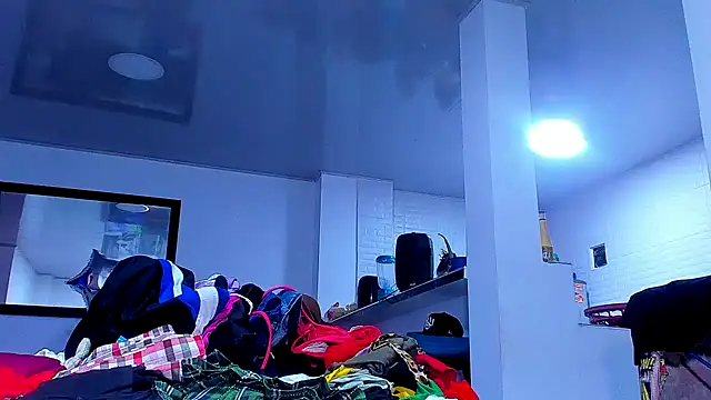 kerlysmith 24 online show from 02/06/25, 04:14