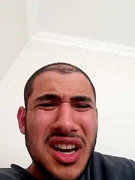 Manisa sikici online show from 04/26/26, 01:53