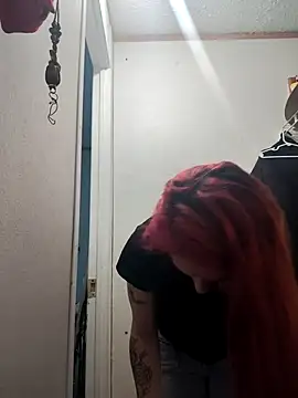 Snapshot of vvictoria_xxx chatting on 11/08/25, 09:13 vvictoria xxx online show from 11/08/25, 09:13