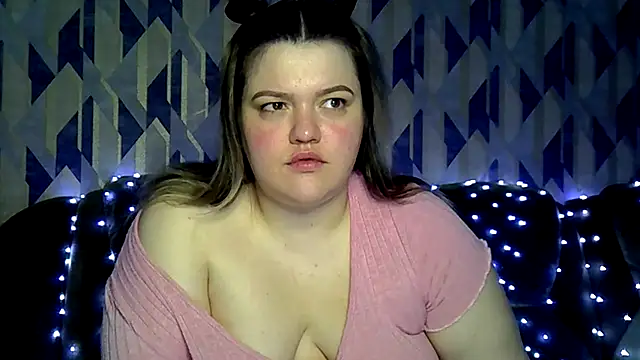 AnitaWillias online show from 12/18/25, 05:02