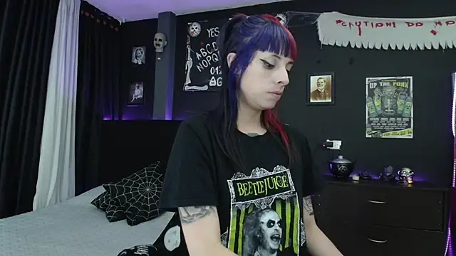 Goddess Mortem online show from 03/21/25, 01:13