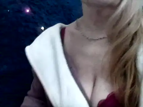 CarlyTreat online show from 01/05/25, 05:41