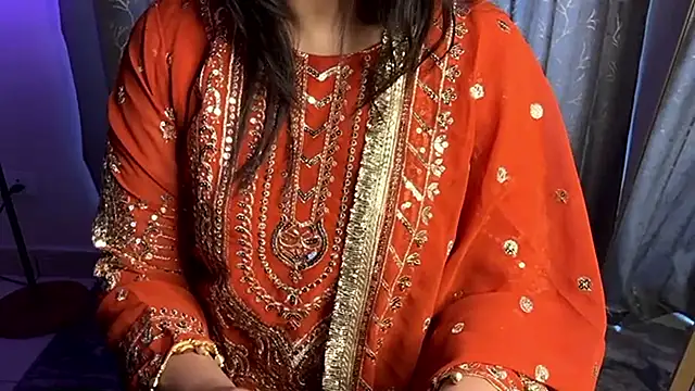 Snapshot of Okaysimran chatting on 02/20/26, 05:59 Okaysimran online show from 02/20/26, 05:59