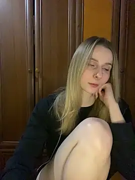 Snapshot of Ameli_Li chatting on 01/18/25, 11:33 Ameli Li online show from 01/18/25, 11:33