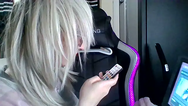 YandereDemon online show from 12/29/24, 12:20