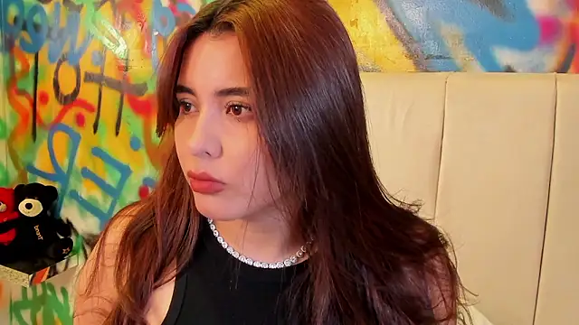 Liana Bernocchi online show from 03/16/26, 09:41