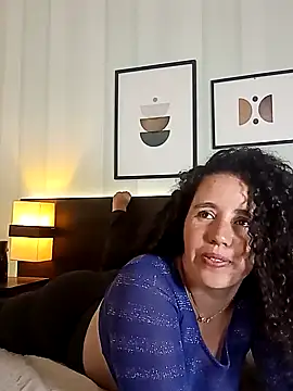 Snapshot of Valeria__soler chatting on 02/01/25, 05:58 Valeria soler online show from 02/01/25, 05:58