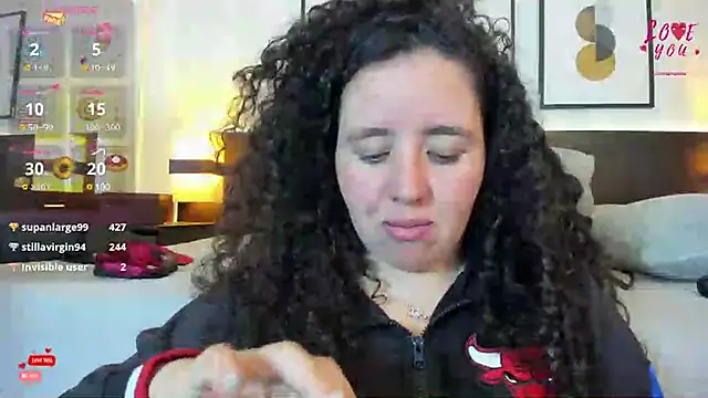 Snapshot of Valeria__soler chatting on 02/21/25, 06:26 Valeria soler online show from 02/21/25, 06:26