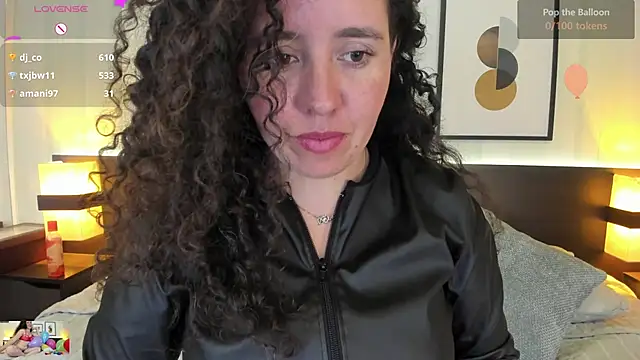 Snapshot of Valeria__soler chatting on 03/13/25, 07:39 Valeria soler online show from 03/13/25, 07:39