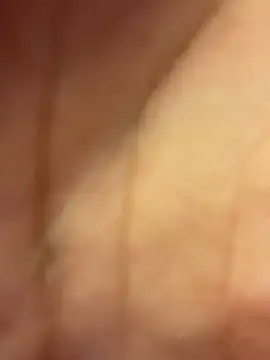 Snapshot of Wzz__ chatting on 12/22/24, 11:33 Wzz online show from 12/22/24, 11:33