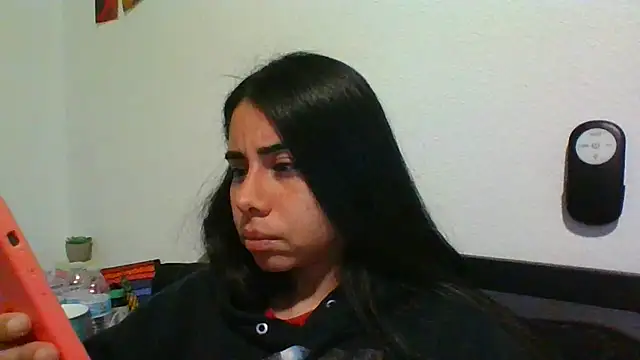 Snapshot of catrinasexy19 chatting on 12/03/24, 10:40 catrinasexy19 online show from 12/03/24, 10:40