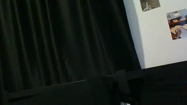 Snapshot of catrinasexy19 chatting on 03/21/25, 03:24 catrinasexy19 online show from 03/21/25, 03:24