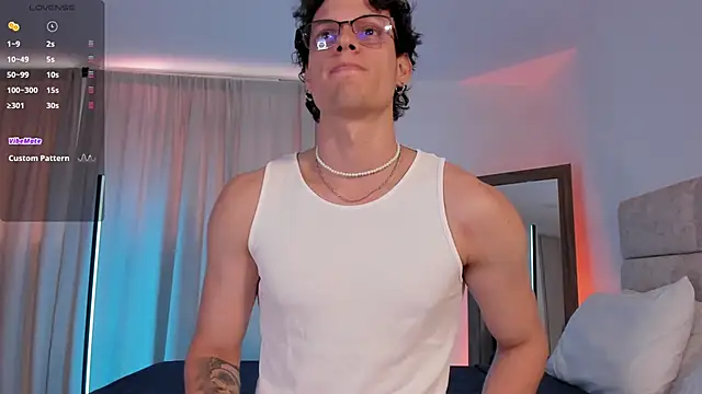 Snapshot of troy_palmer chatting on 11/10/25, 05:12 troy palmer online show from 11/10/25, 05:12