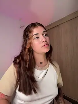 JoselinFlower  online show from 12/04/24, 06:33