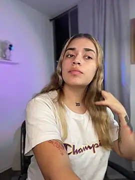 JoselinFlower  online show from 12/17/25, 01:55