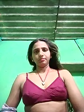 Snapshot of Baby__Shreya chatting on 10/25/25, 10:59 Baby  Shreya online show from 10/25/25, 10:59