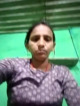 Snapshot of Baby__Shreya chatting on 11/17/25, 09:42 Baby Shreya online show from 11/17/25, 09:42