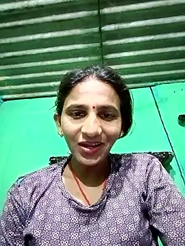 Snapshot of Baby__Shreya chatting on 12/13/25, 09:53 Baby Shreya online show from 12/13/25, 09:53