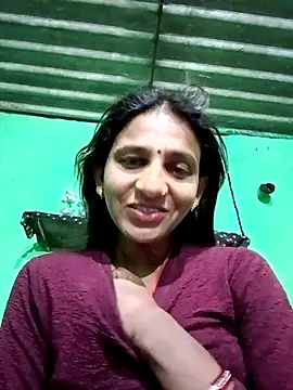 Snapshot of Baby__Shreya chatting on 12/14/25, 11:42 Baby Shreya online show from 12/14/25, 11:42