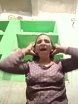 Baby  Shreya online show from 06/24/26, 09:03