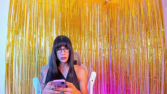 sofiaa grey  online show from 07/24/26, 02:37