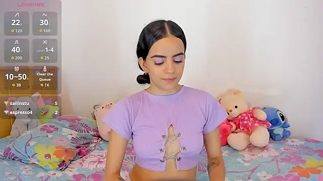 emilyclay 1 online show from 09/28/25, 11:10