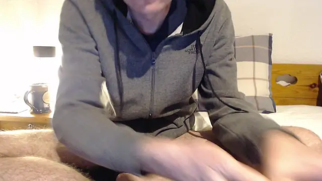 Snapshot of geree84 chatting on 02/20/25, 04:36 geree84 online show from 02/20/25, 04:36