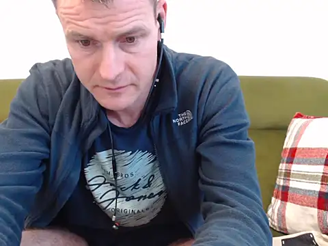 geree84 online show from 02/02/26, 02:05