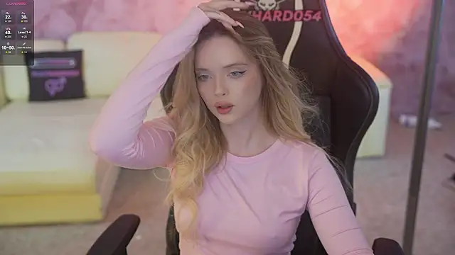 Cassy-Celestial  online show from 02/02/26, 08:46