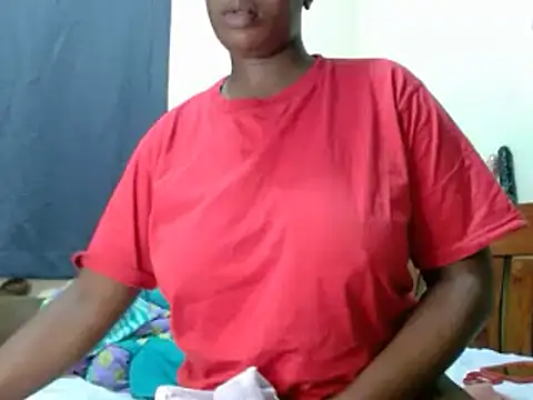 Snapshot of Sweet_choc chatting on 02/19/25, 02:01 Sweet choc online show from 02/19/25, 02:01