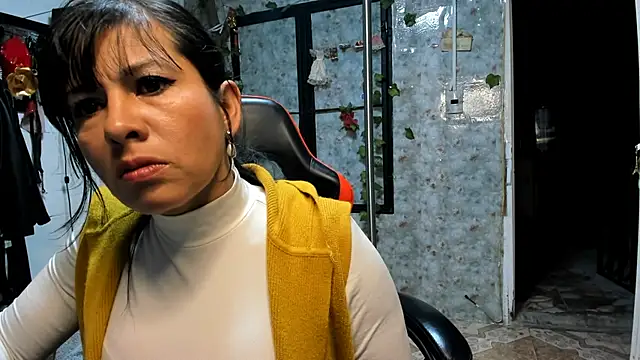 Erlinda-engel online show from 02/21/25, 01:22