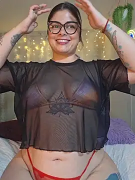 Juliietha servas online show from 06/22/26, 11:57