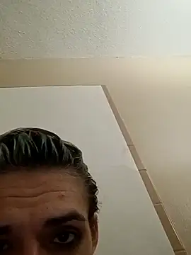 kylierae3133 online show from 11/23/25, 02:44